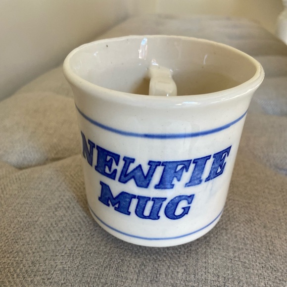 White and Blue Newfie Mug - Newfoundland - funny - novelty - cup - ceramic - Picture 2 of 3